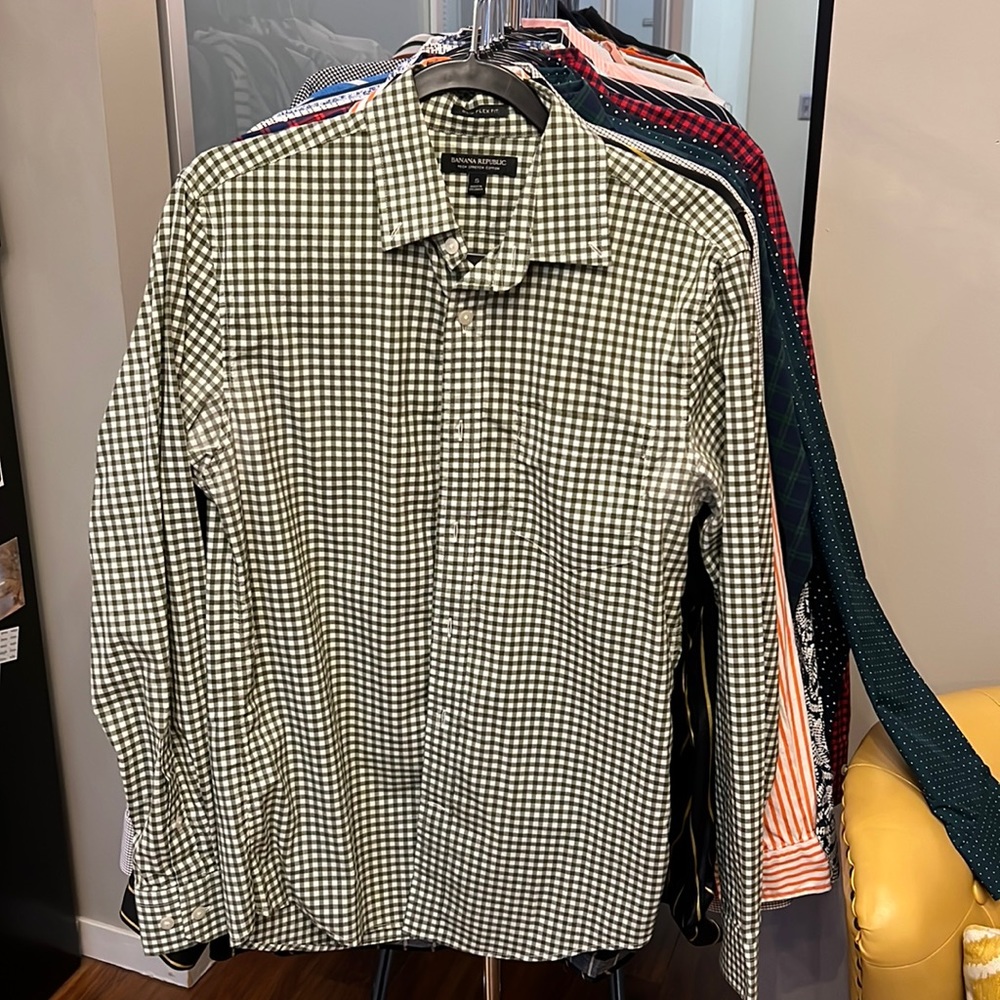 Men’s Small Banana Republic Button Up Green and white checker